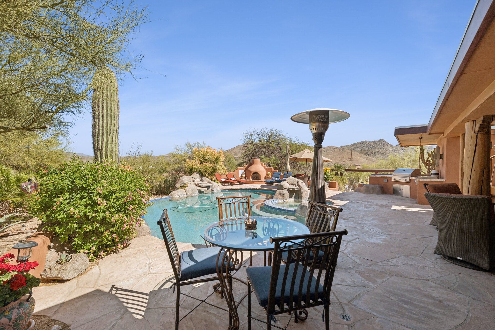 40205 N 26th St-090.jpg