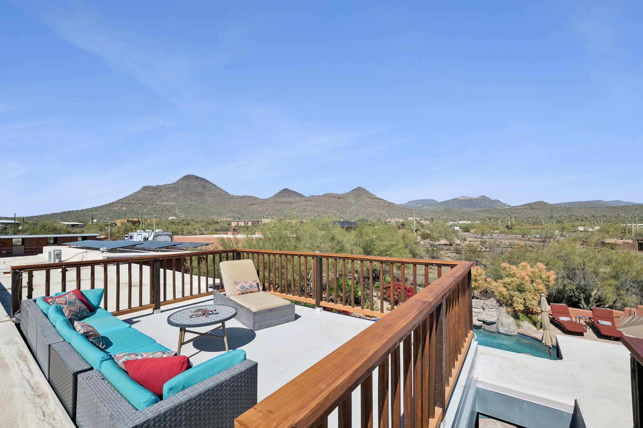 40205 N 26th St-106.jpg