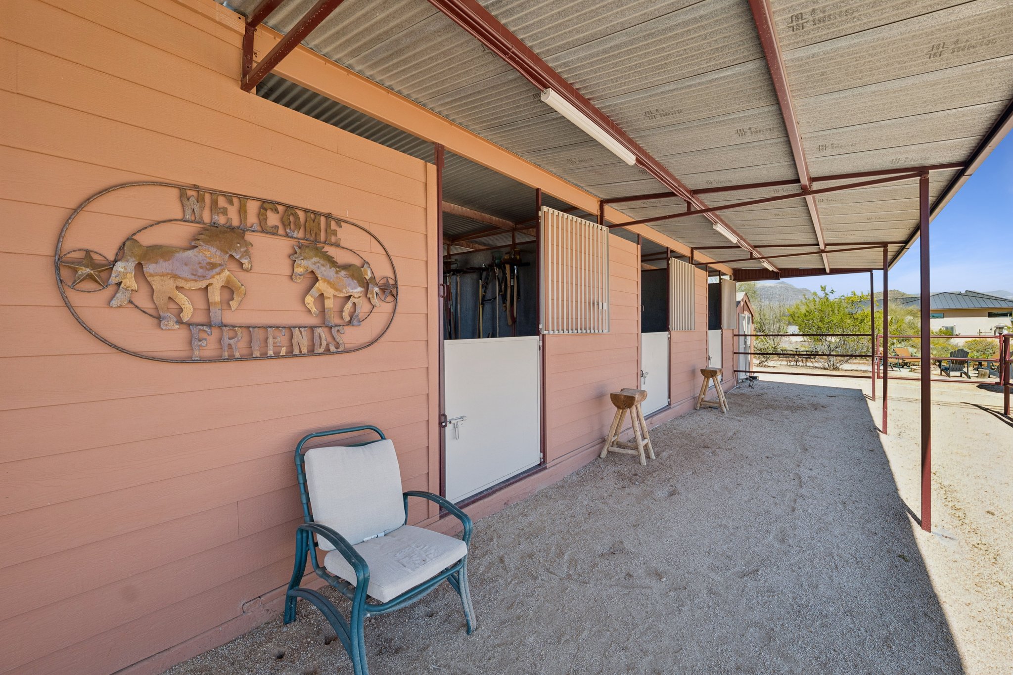 40205 N 26th St-108.jpg