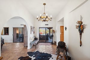 40205 N 26th St-003.jpg