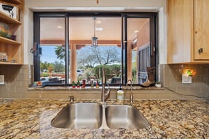 40205 N 26th St-022.jpg