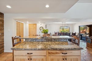 40205 N 26th St-025.jpg