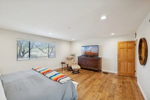 40205 N 26th St-028.jpg