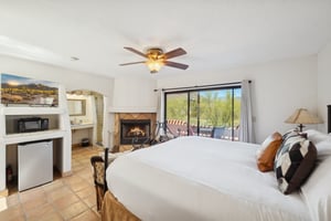 40205 N 26th St-054.jpg