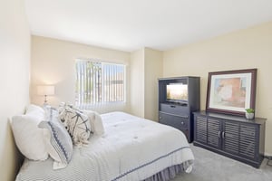 Fishermans Cove Ct-S2003-029.jpg