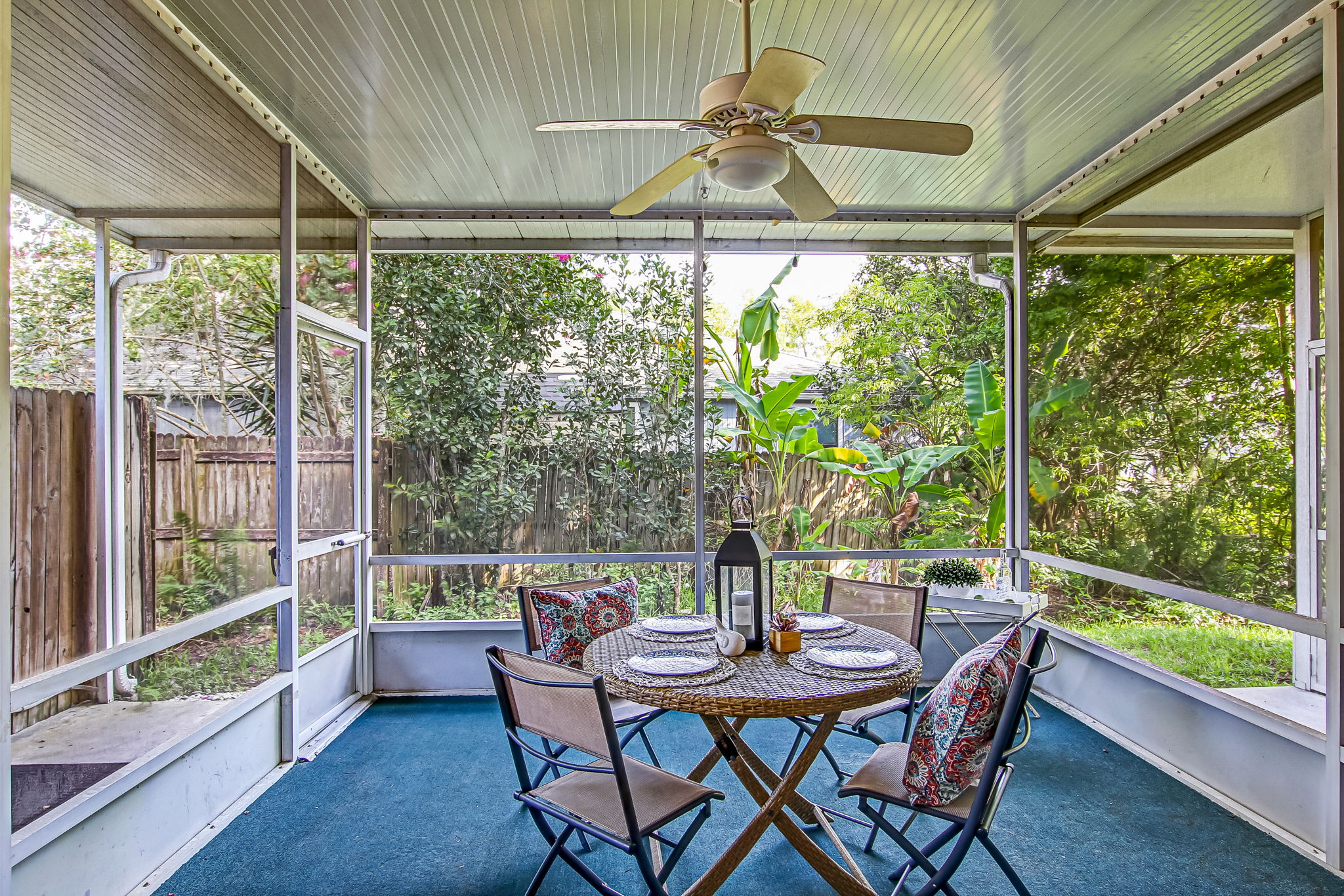 Covered & Screened Lanai