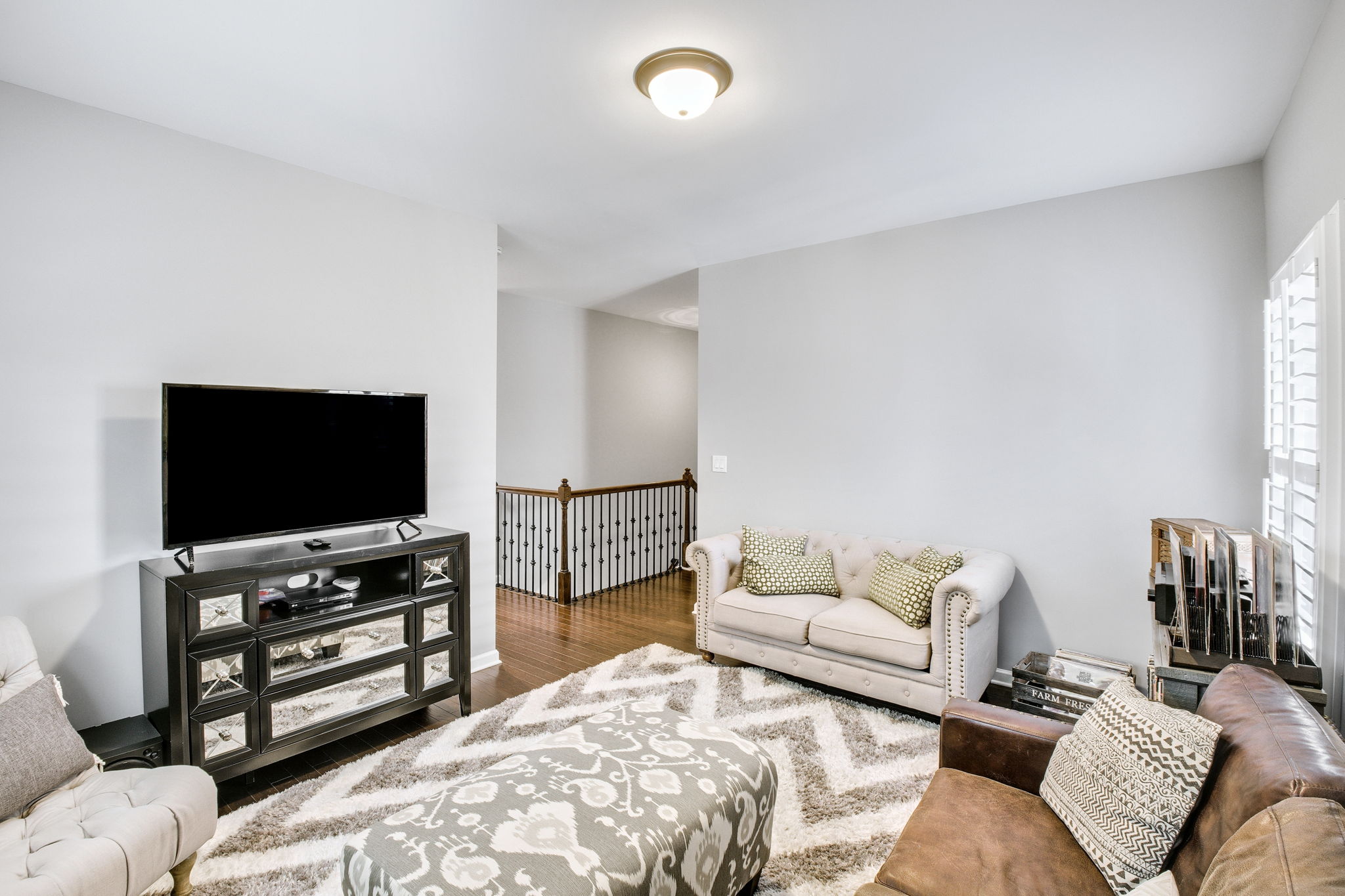 Upstairs bonus room