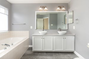  4029 Apple Jack Ct, Pasadena, MD 21122, US Photo 16