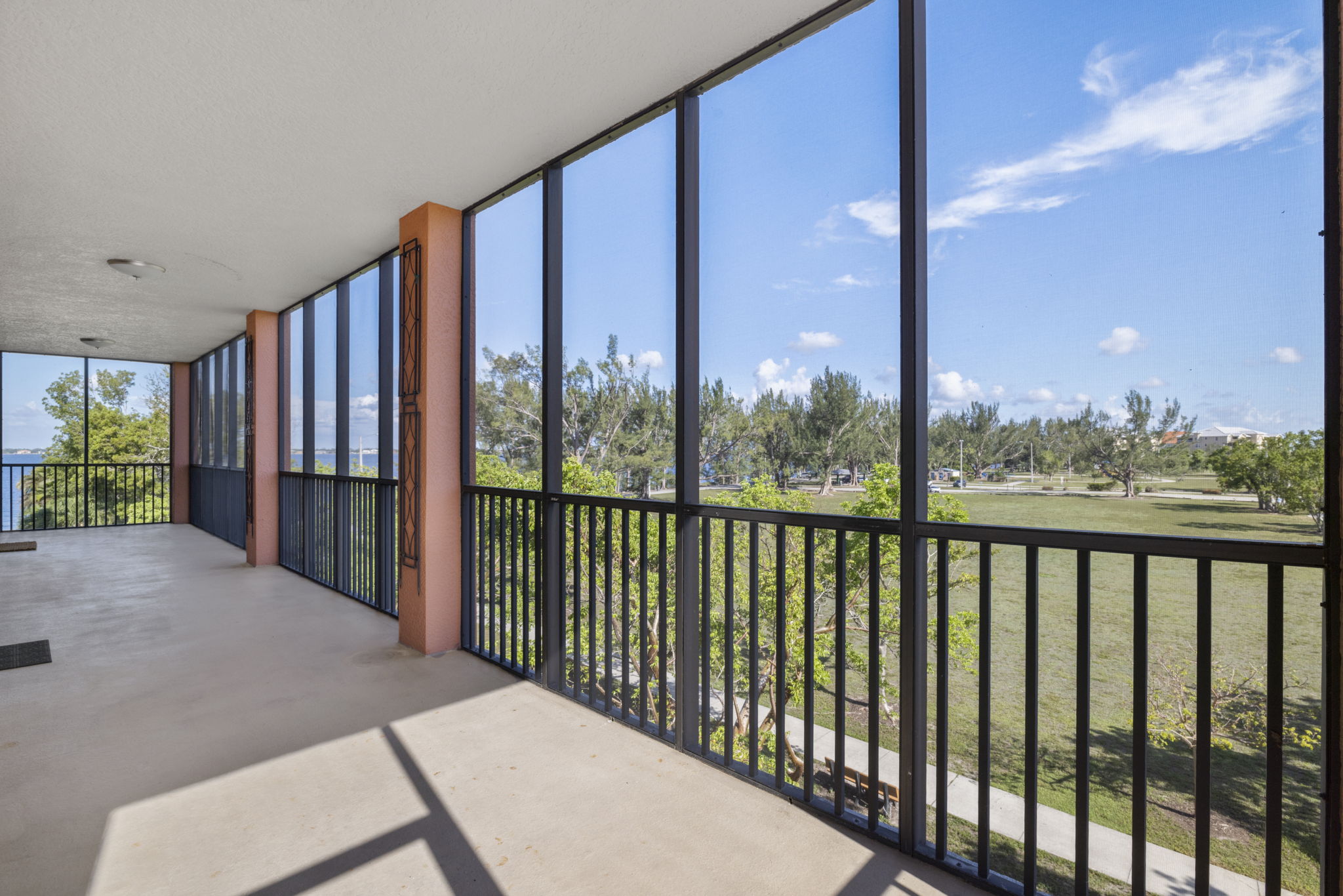 Virtual Staging - Balcony 2