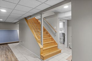  Photo 33