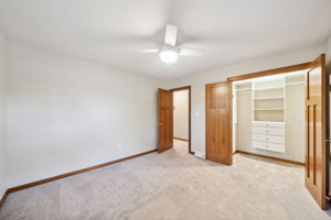 15_Interior