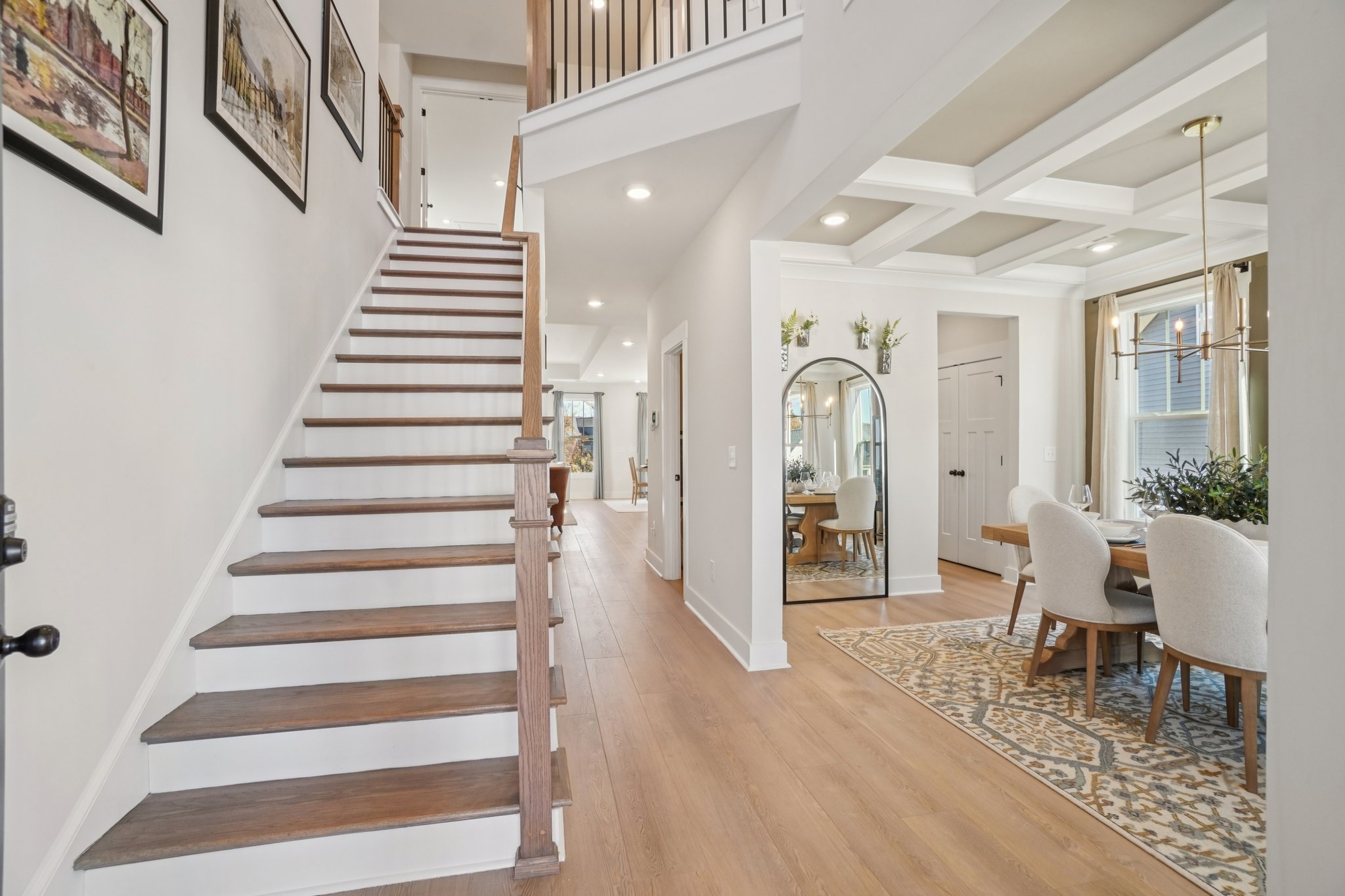 Briggs Dr-S0411-002.jpg