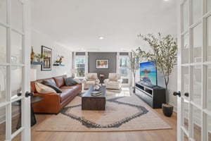 Briggs Dr-S0411-004.jpg