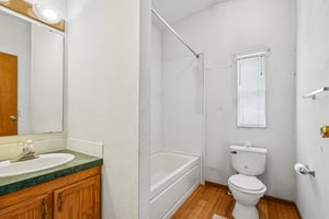 E Indiana St-S1407-022.jpg