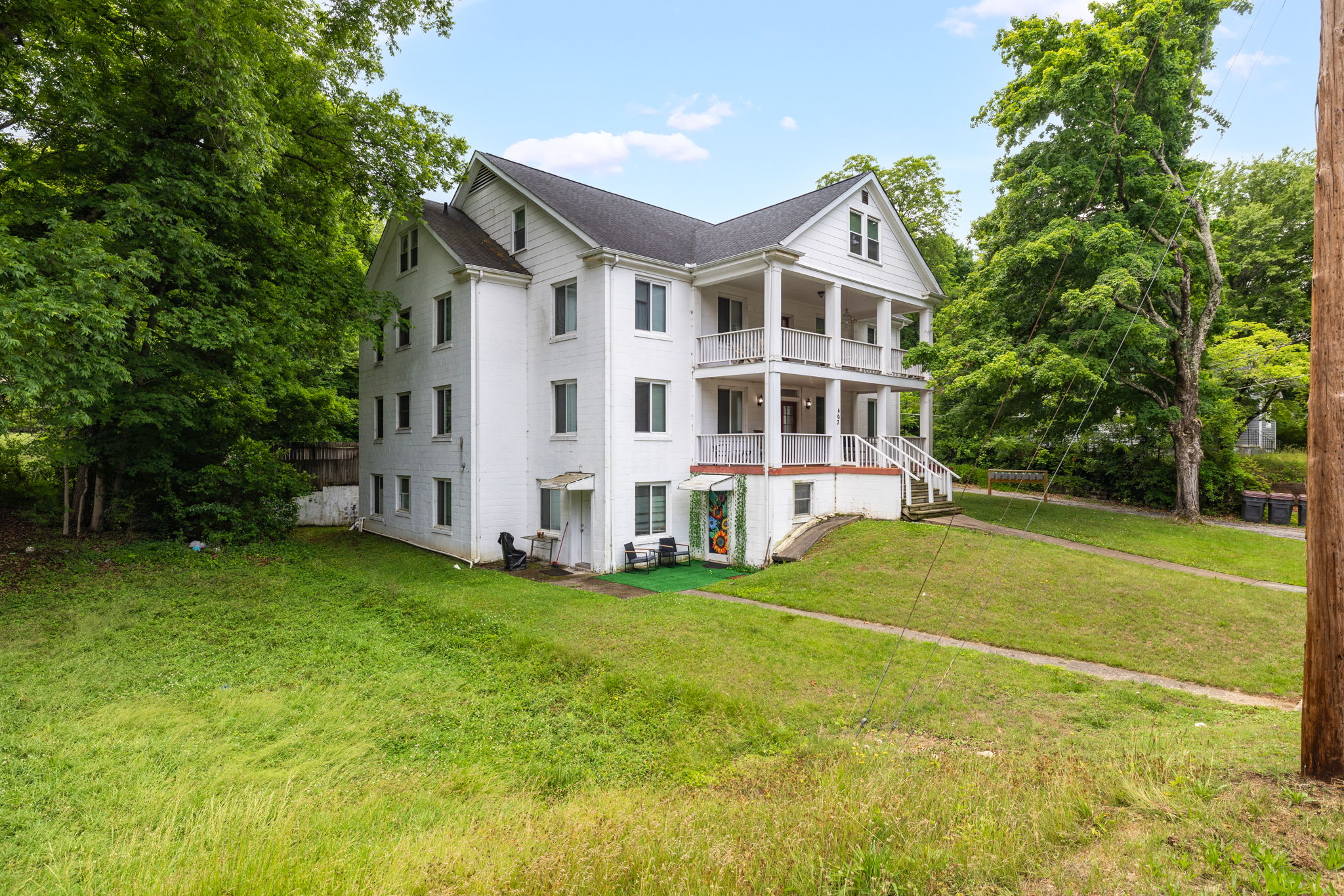 403 Gilmer St-2