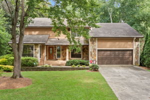 Welcome to 403 Greenfield Court in Indian Hills
