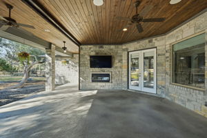 Covered Back Patio/Entertainment Area