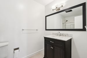 N Oakhurst Dr apt 204-S1401-013.jpg
