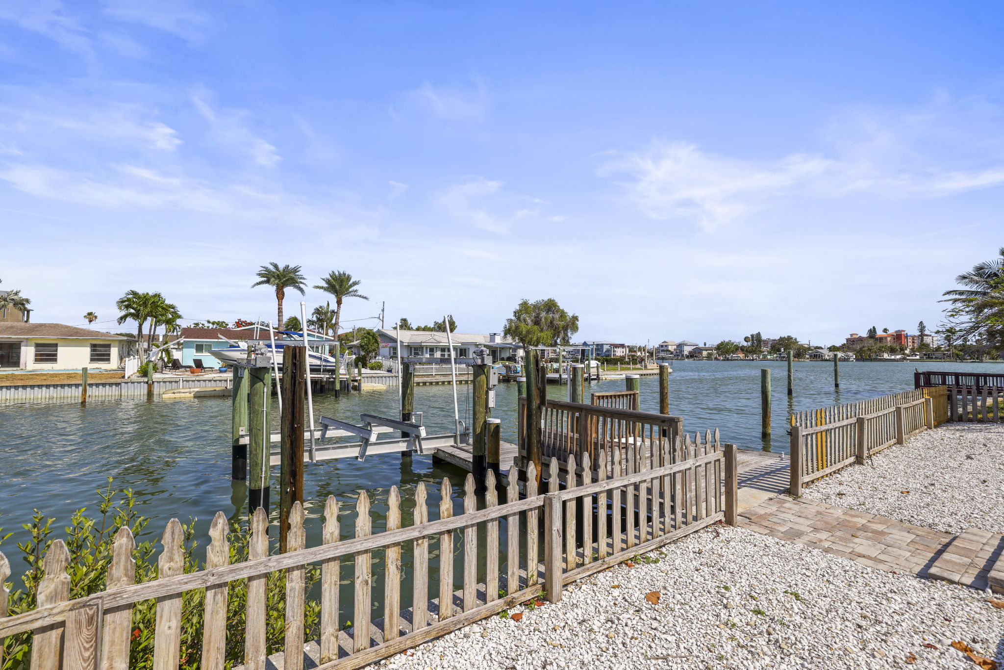 Back Dock - 495A9373