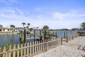 Back Dock - 495A9373