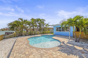 Back Pool - 495A9364