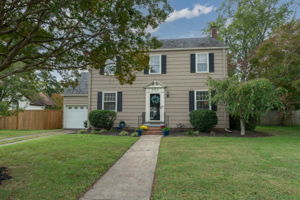  Photo 0