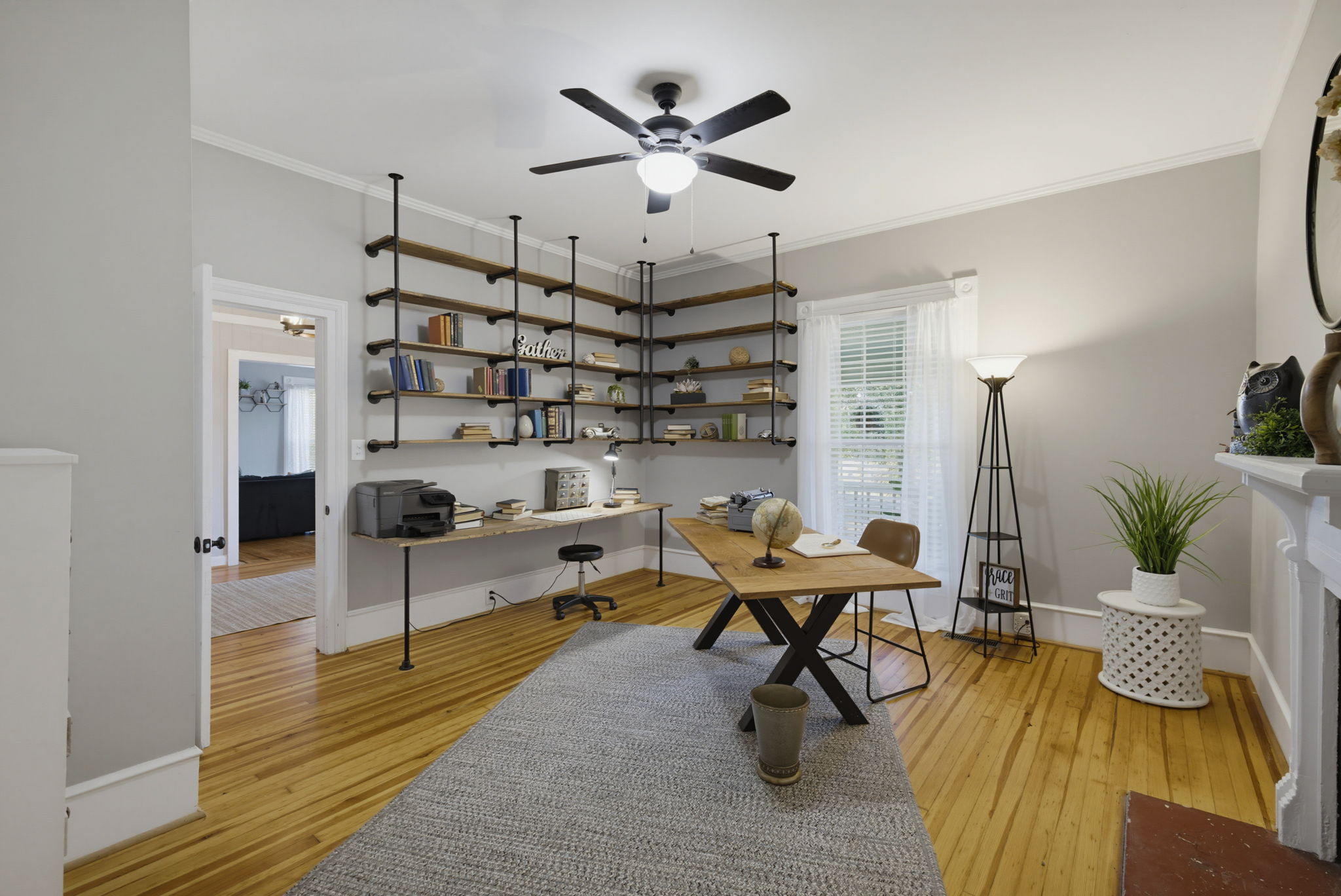 403 S 2nd Ave-12
