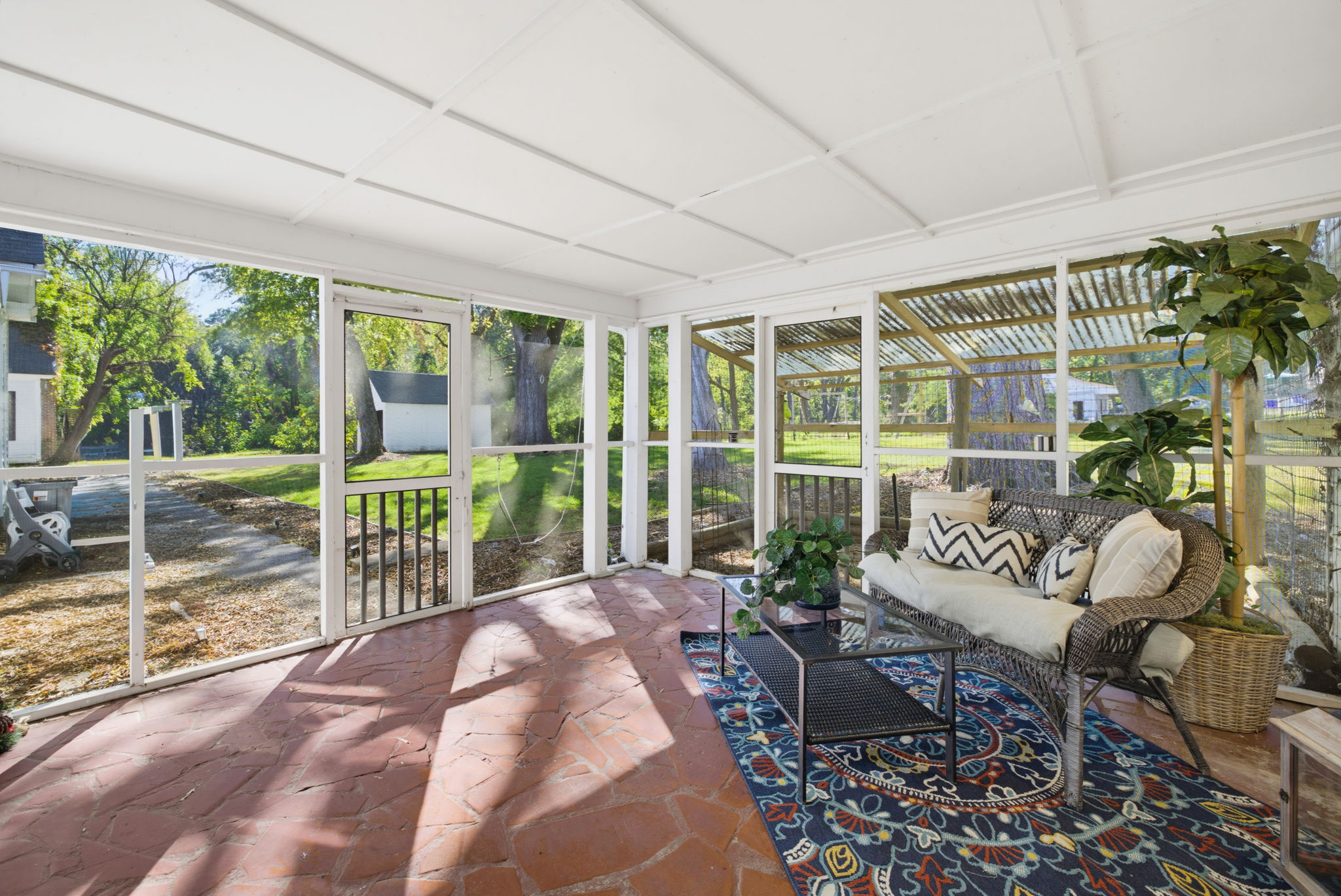 403 S 2nd Ave-27