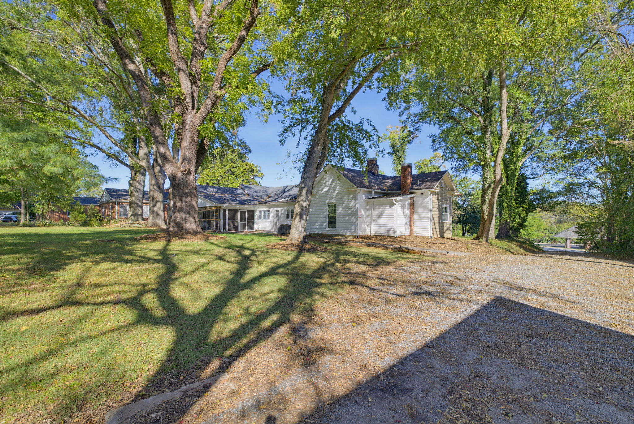 403 S 2nd Ave-28