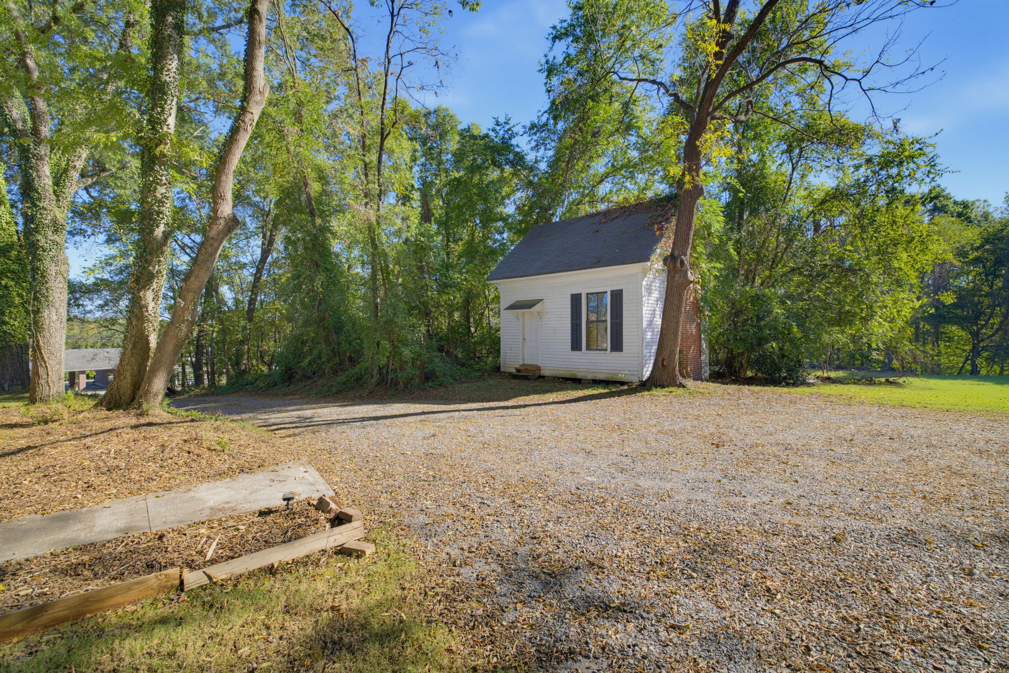 403 S 2nd Ave-31