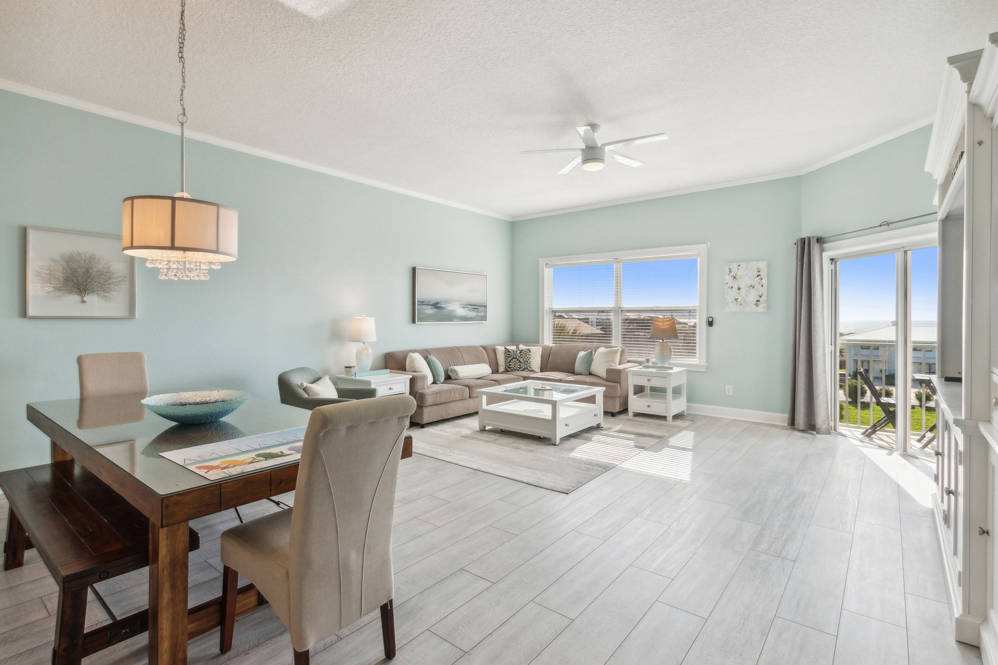 Living/Dining Room