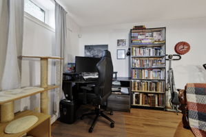  Photo 24