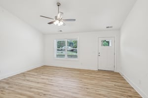 W Charlotte Ave-2105-008.jpg