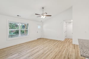 W Charlotte Ave-2105-010.jpg