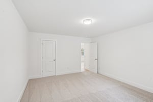 W Charlotte Ave-2105-022.jpg