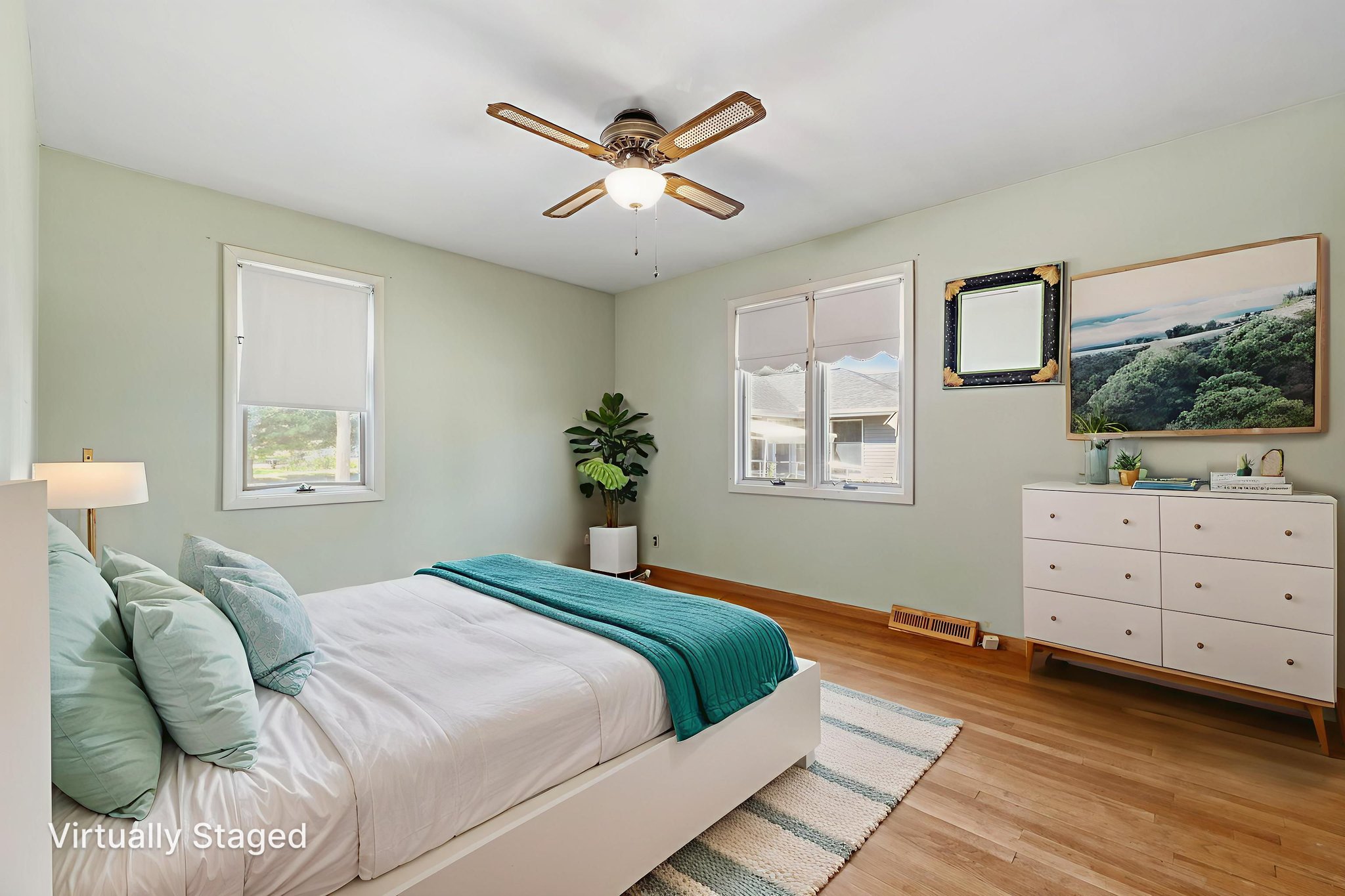 1C0A8168 virtually staged.jpeg