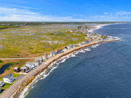 403 Webhannet Dr, Wells, ME 04090, USA Photo 6