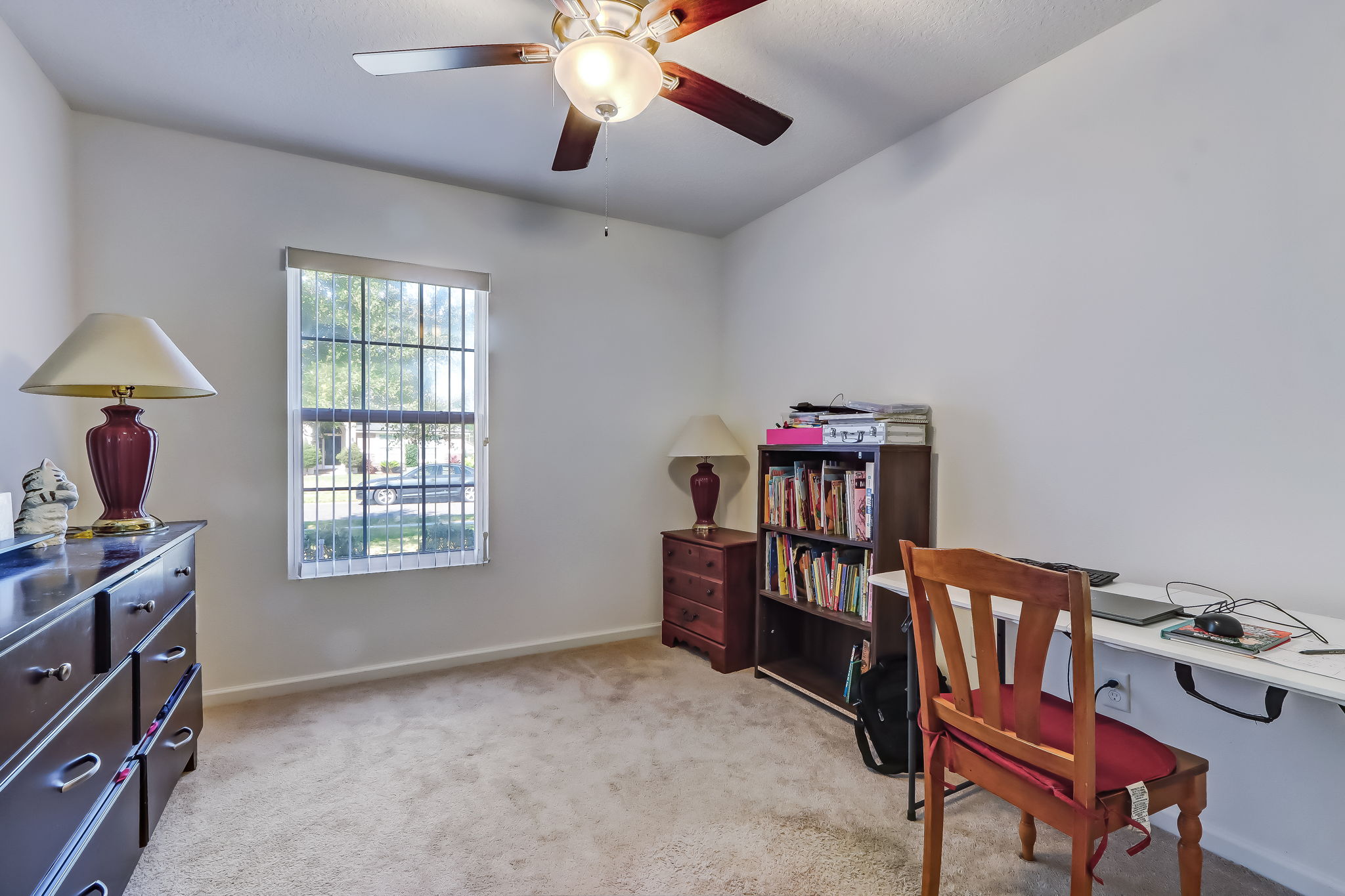 Bedroom/Office