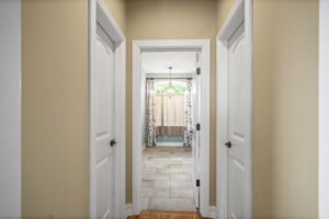  Photo 31