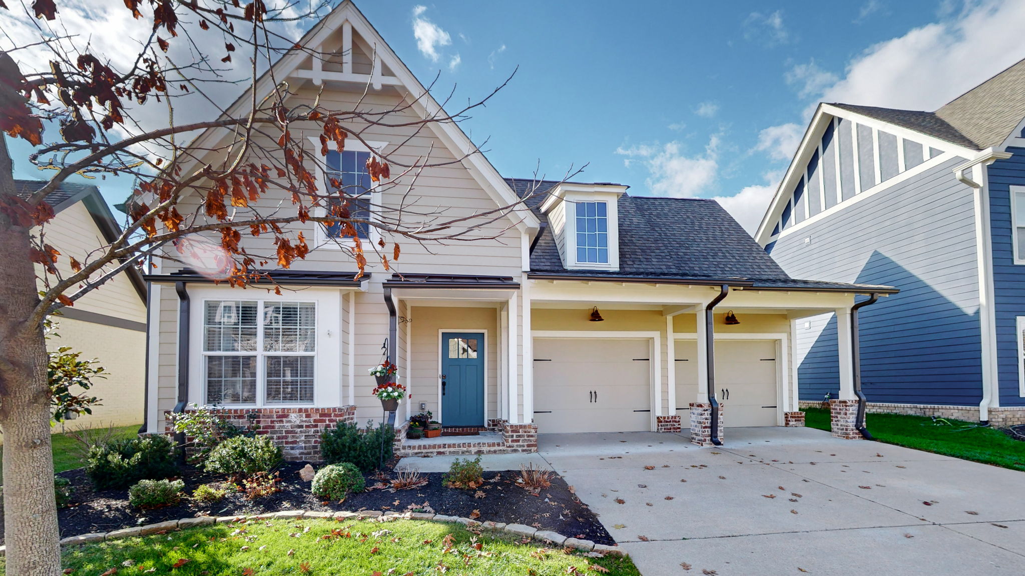 Welcome to 4031 Ryecroft Lane in Ladd Park!