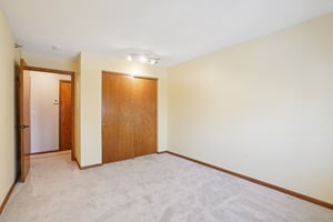 Victoria St-S0303-019.jpg