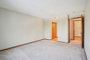 Victoria St-S0303-021.jpg