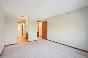 Victoria St-S0303-022.jpg