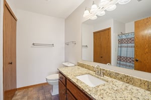 Victoria St-S0303-024.jpg