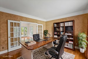 008 virtually staged.jpeg