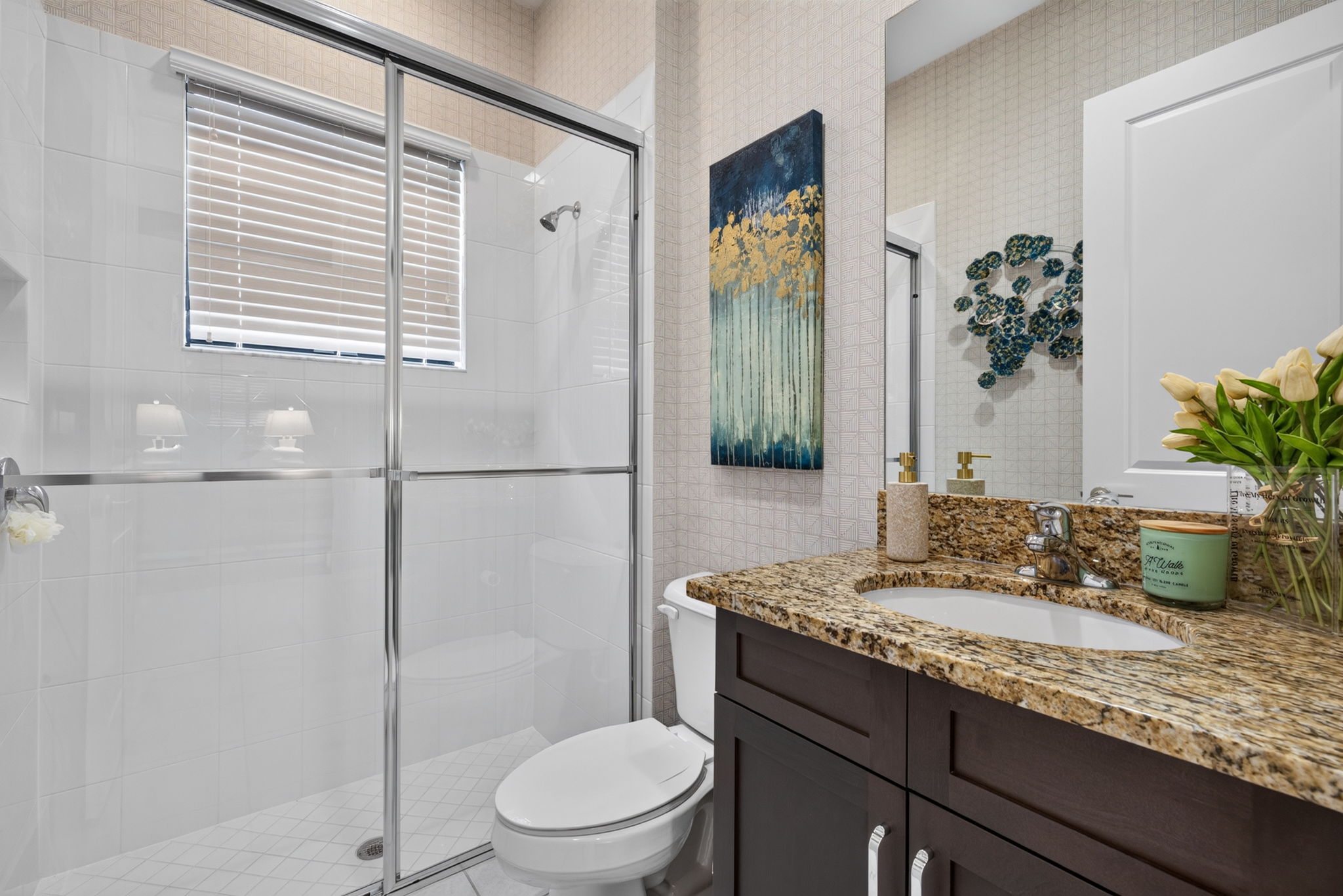 Guest Bathroom 3