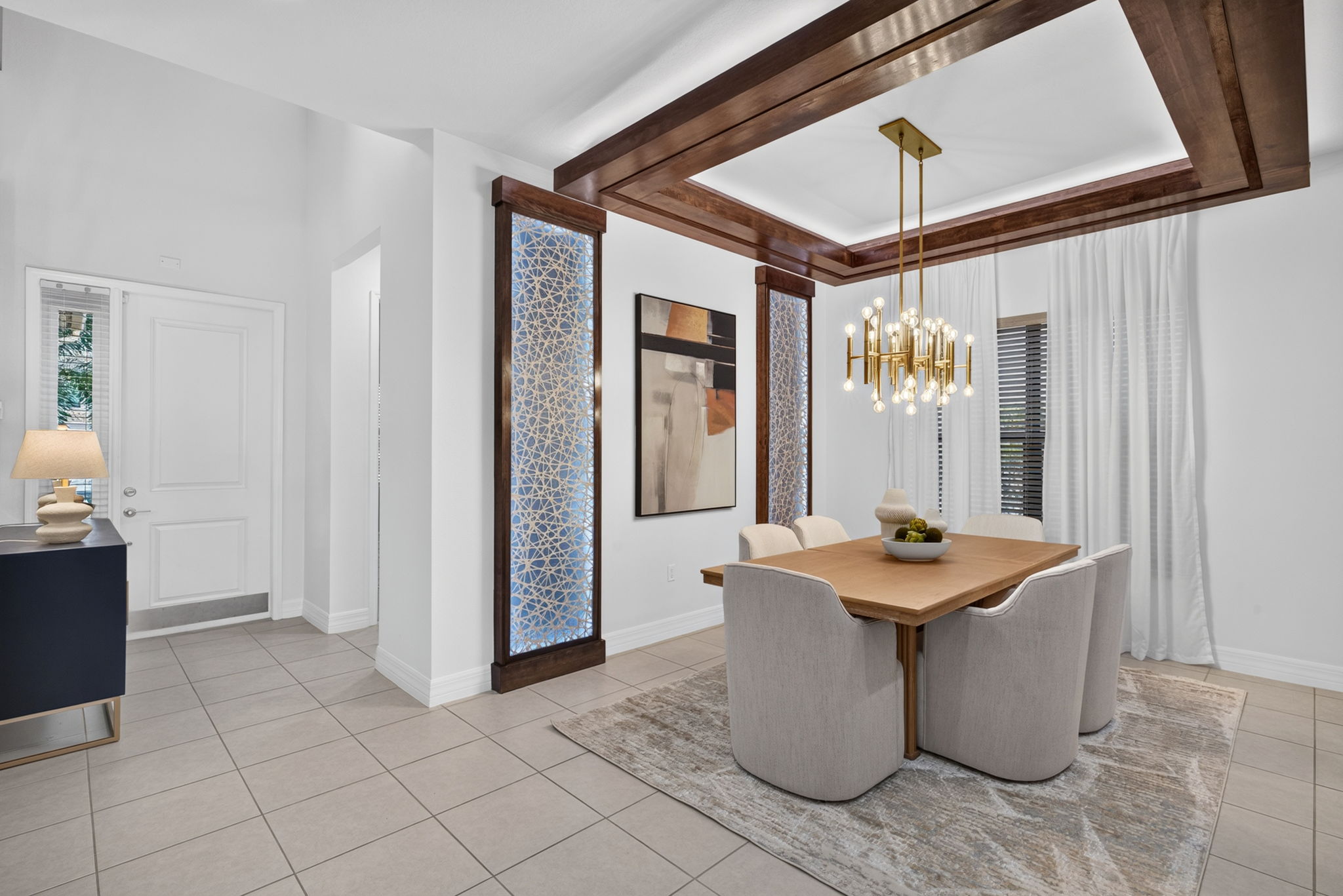 Dining Room 2 of 2
