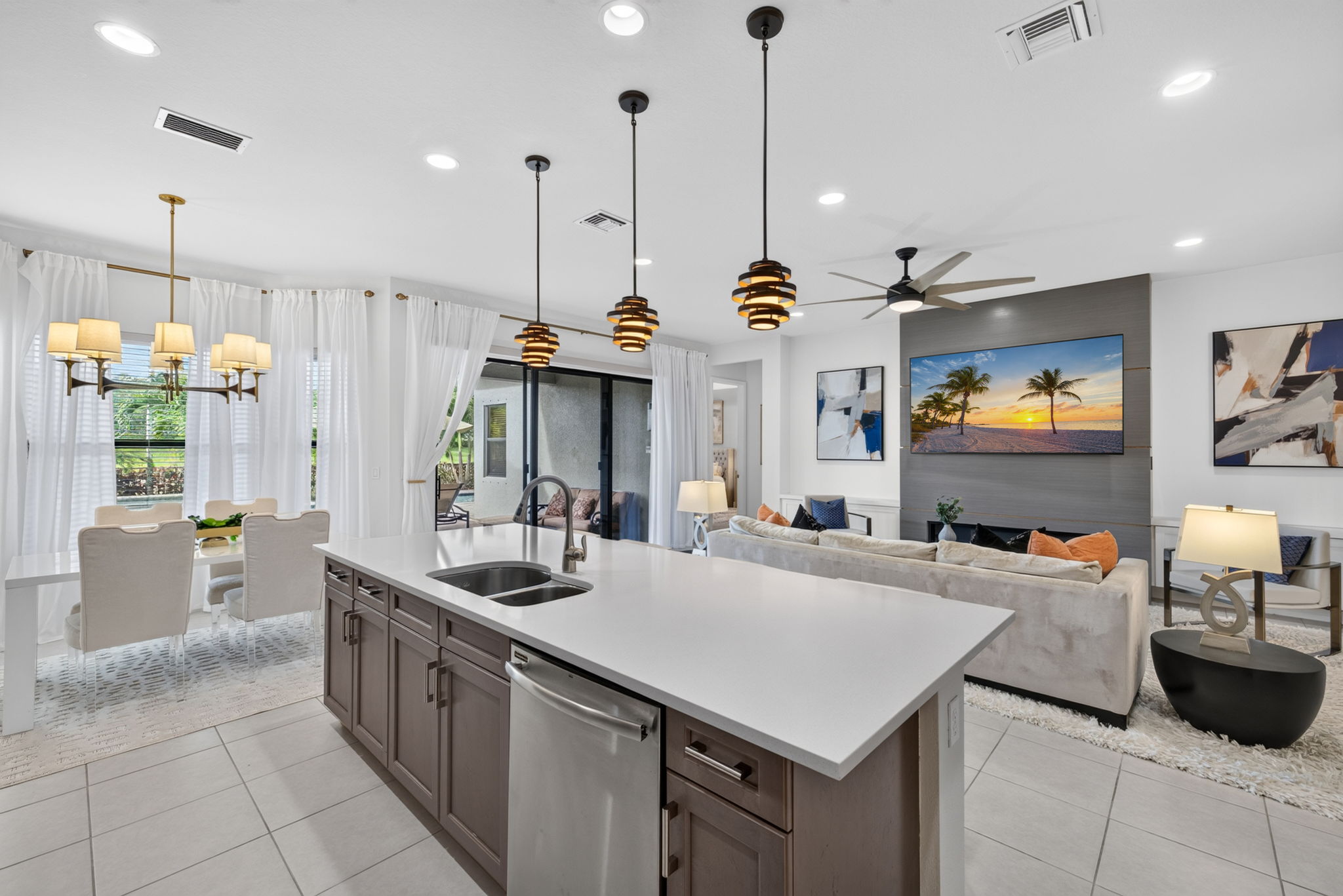 Kitchen 3 of 3