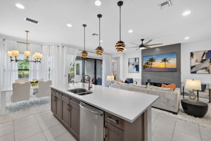 Kitchen 3 of 3