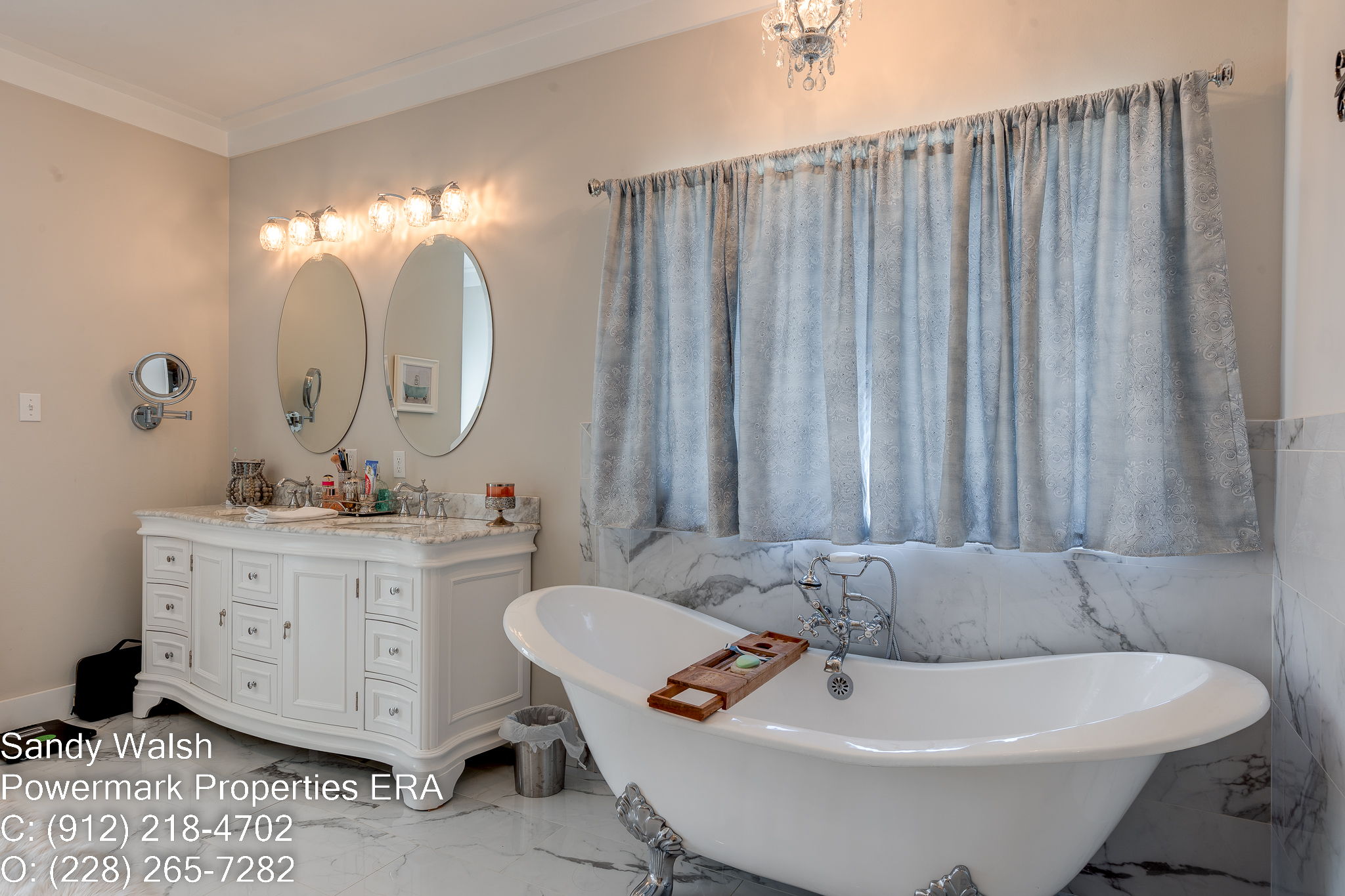 2 (19 of 19) Master Bathroom